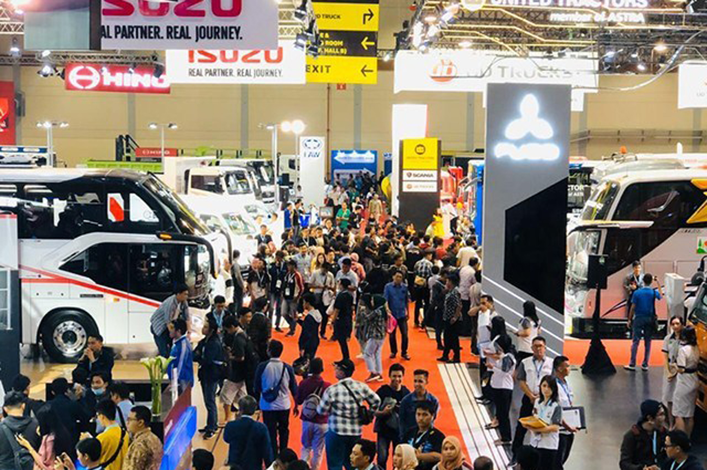 Pameran Mobil Komersil Bus dan Truk GIICOMVEC Kembali Setelah 4 Tahun Absen