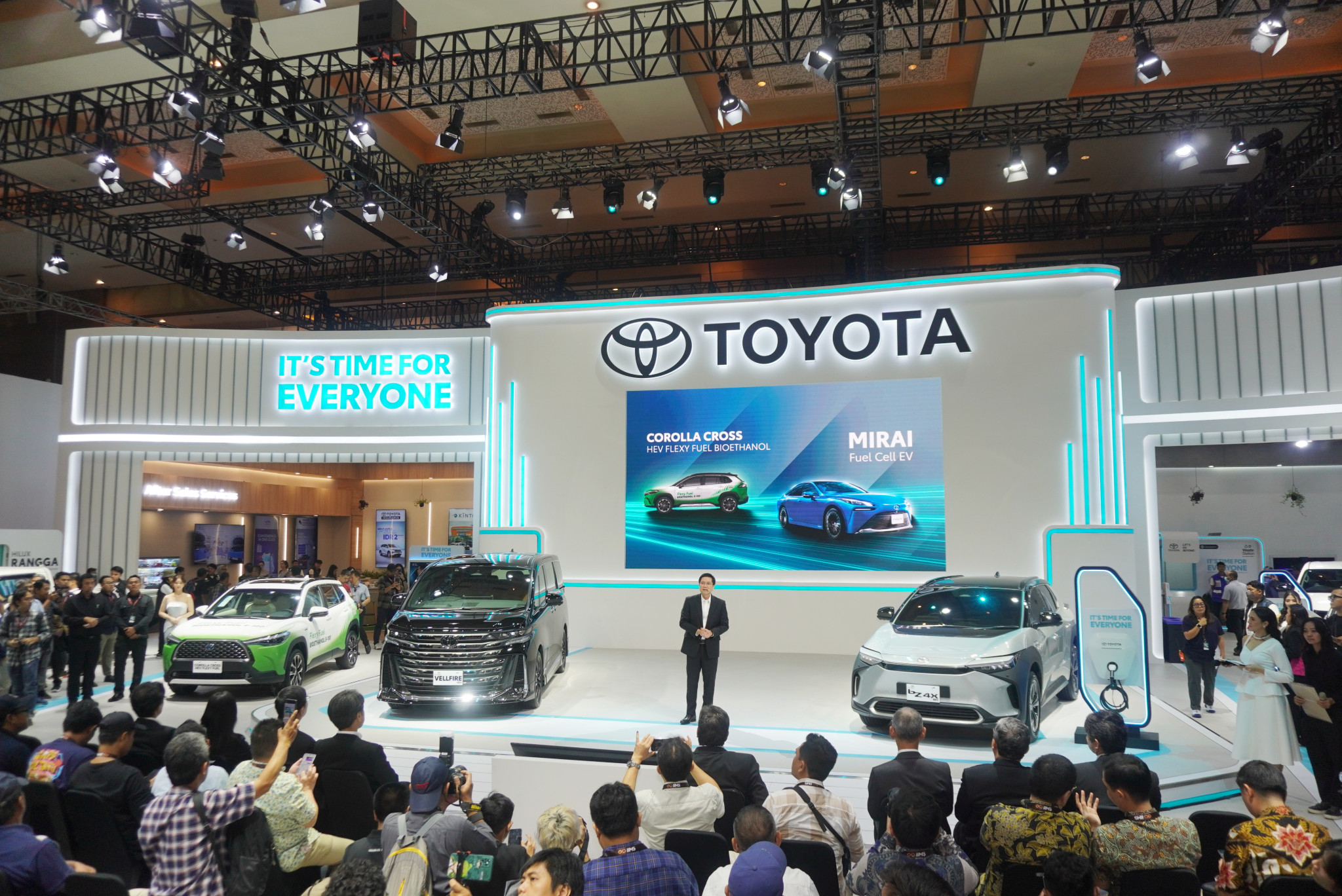 Toyota Tawarkan Total Mobility Solution Di IIMS 2024