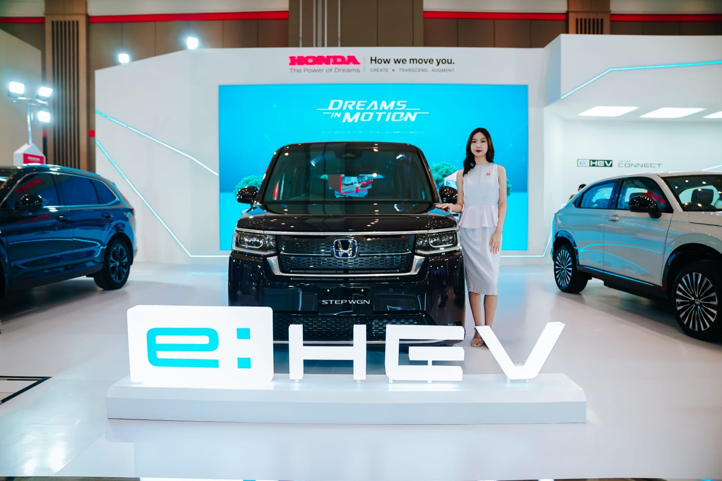 Honda Mejeng Dengan Step WGN Dan HRV Listrik Ke GIIAS Bandung 2024